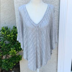 💚Splendid Oatmeal Grey Vneck Poncho Sweater L
